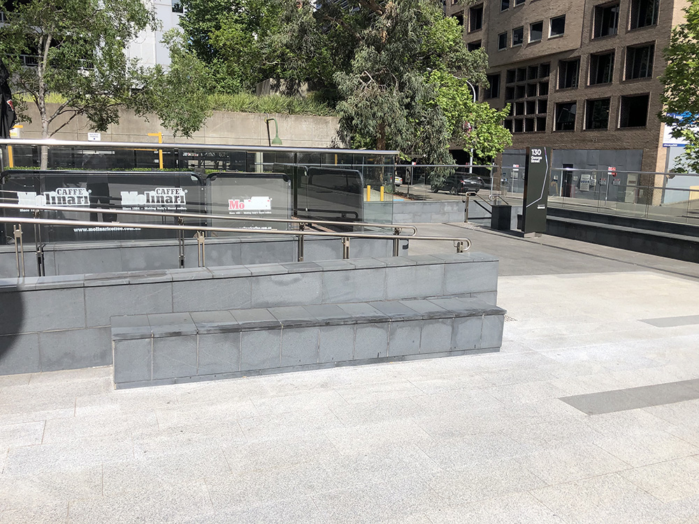 George St Black Ledges