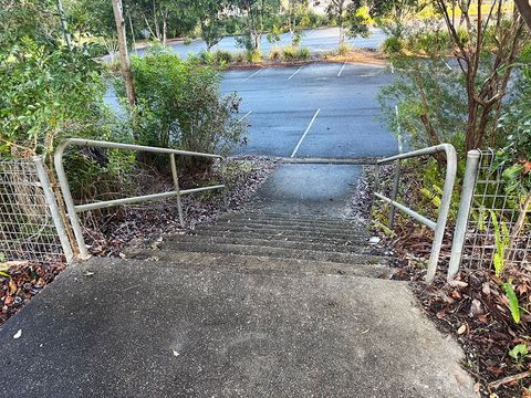 Park St Rail  photo 3