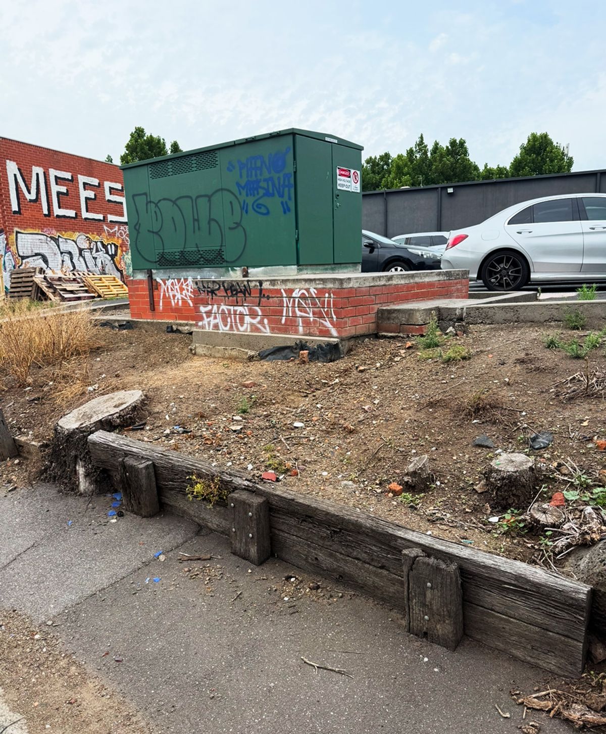 Reynolds St skate spot