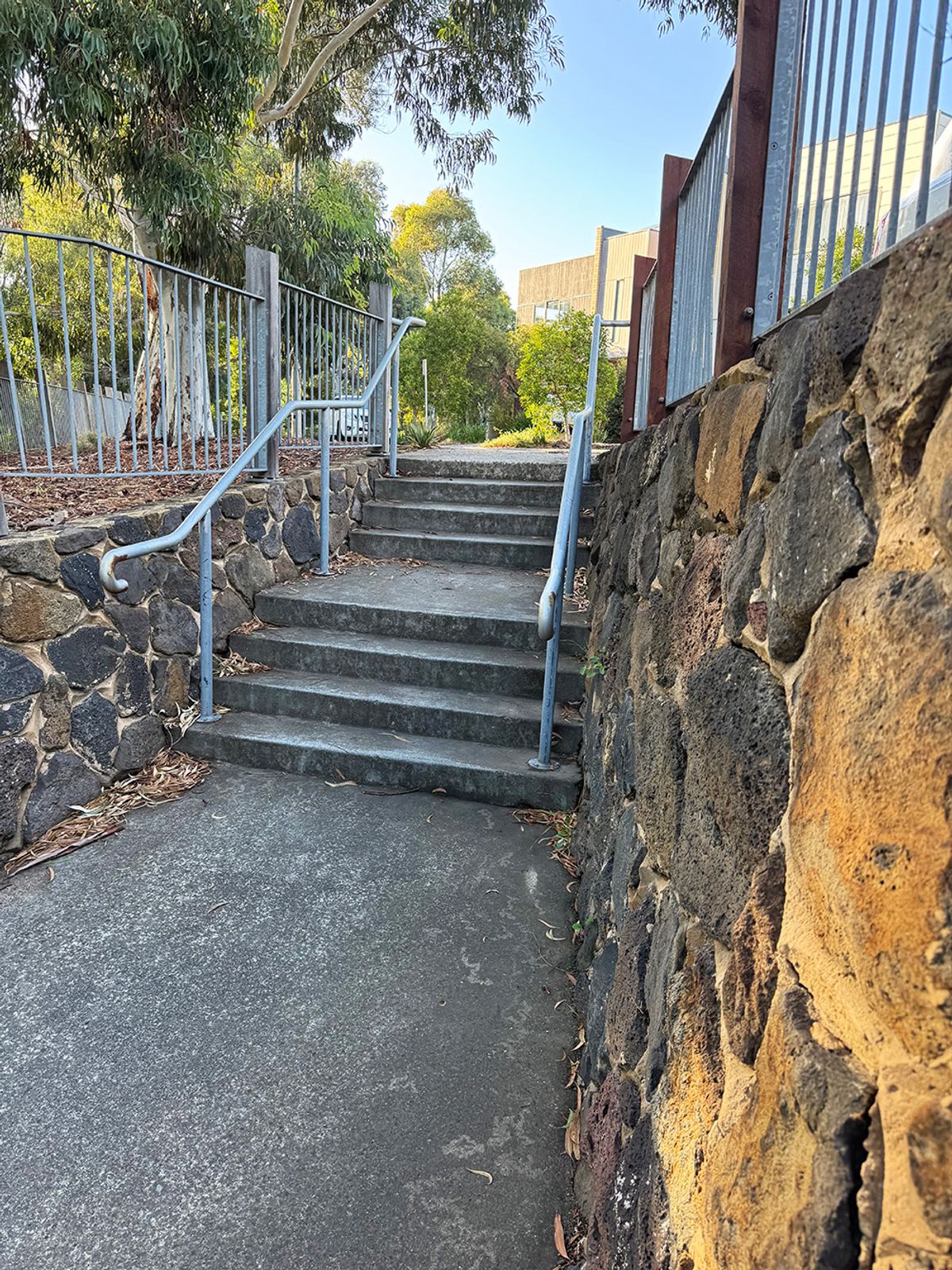Park Ave Rail skate spot