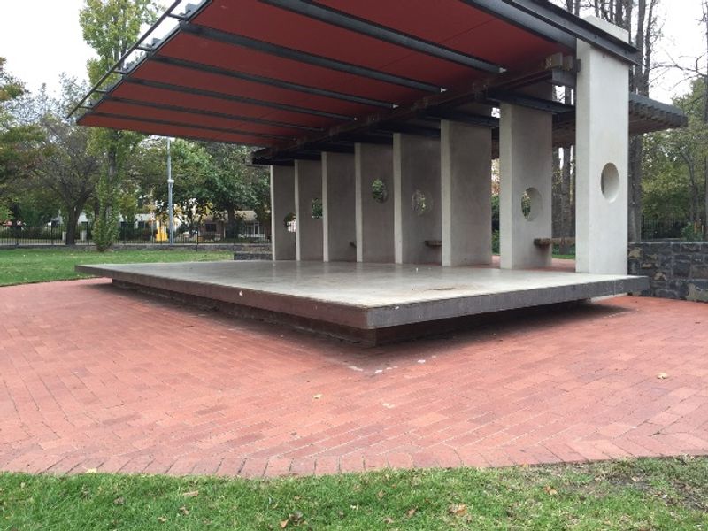 LEDGE / MANNY Glebe Park