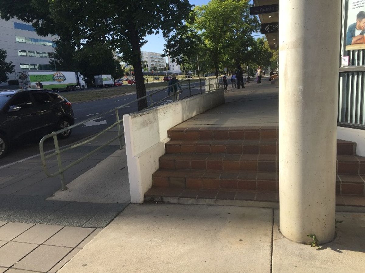 Ledge Revo skate spot