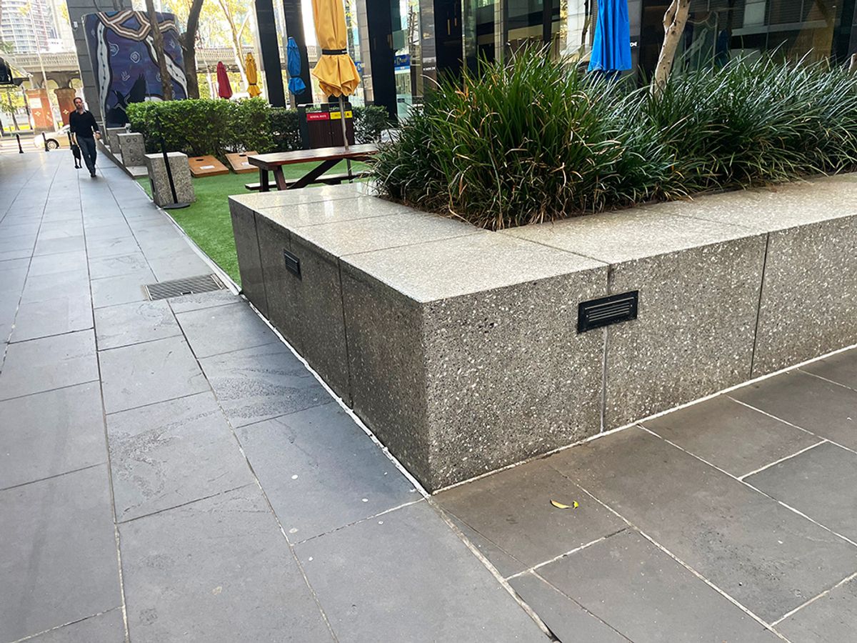 452 Ledges skate spot