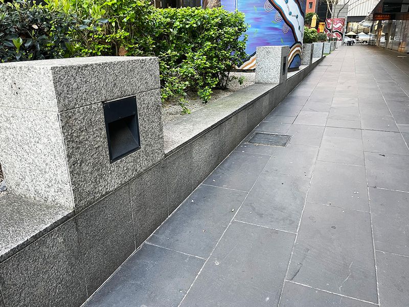 452 Ledges