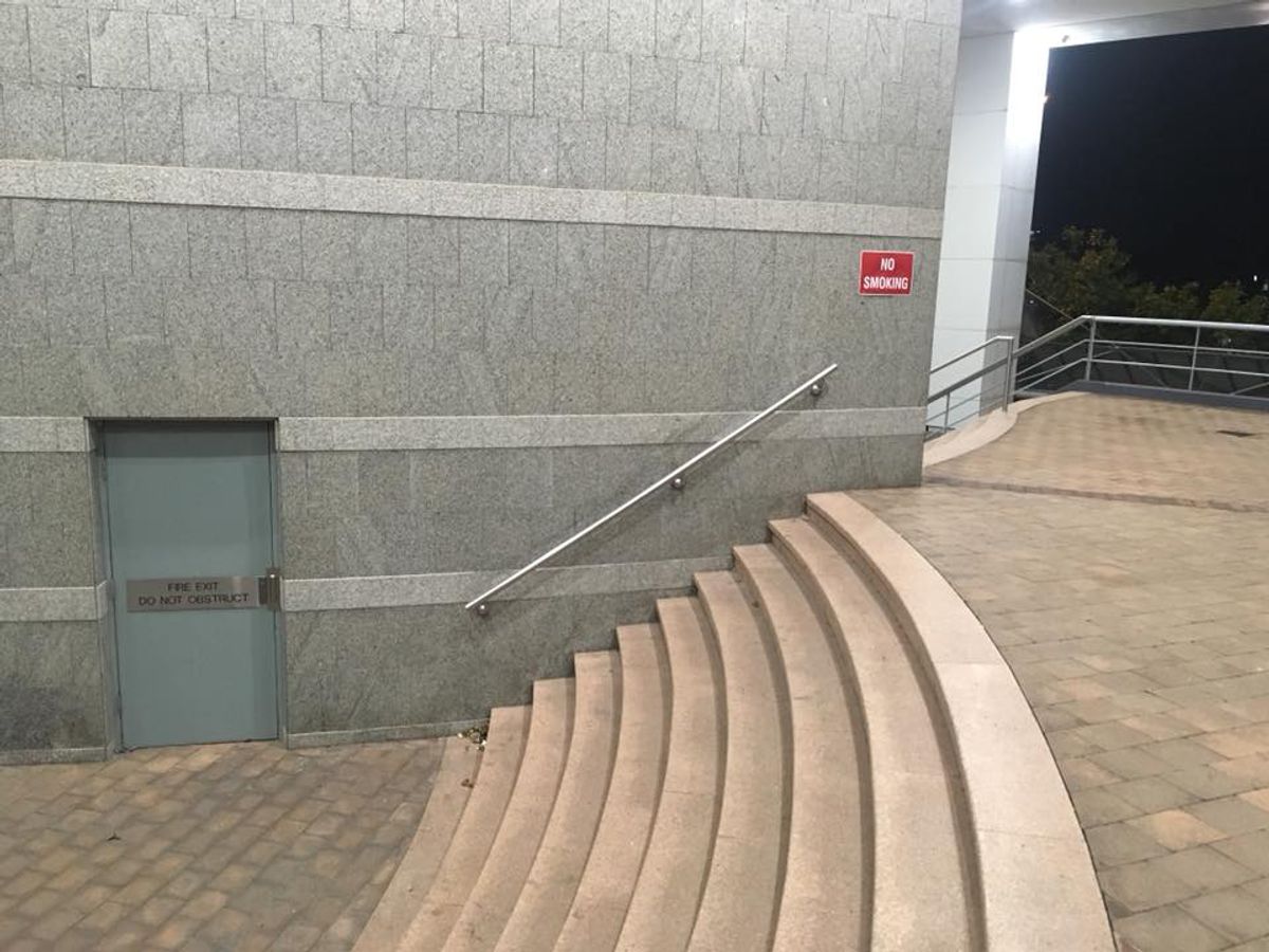 601 Wall Rail skate spot