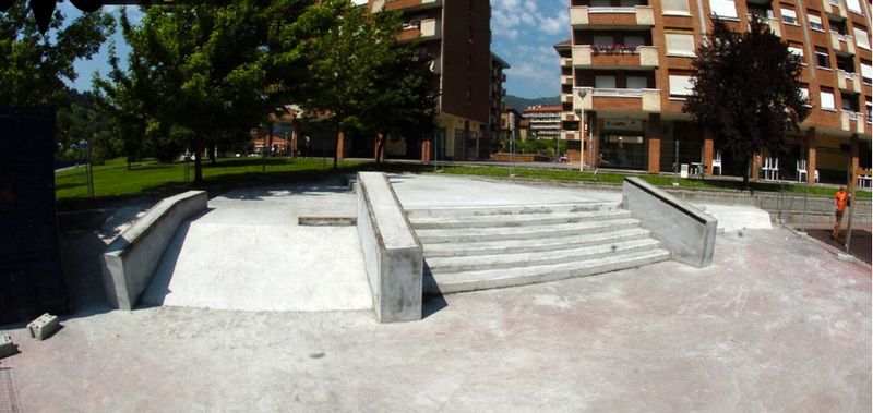 Arrigorriaga Skatepark