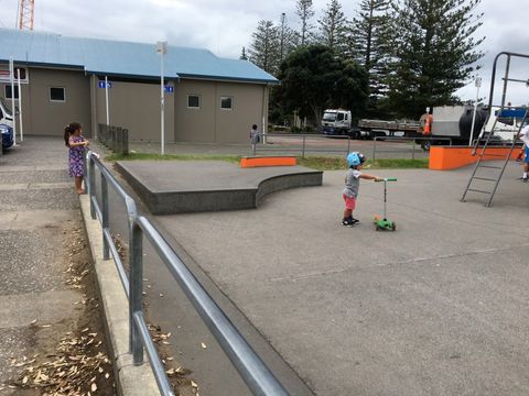 Browns Bay Skatepark photo 2
