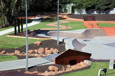 Collie New Skatepark photo 3