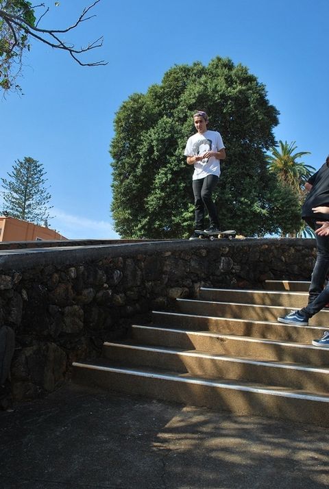 that curved ledge behind kfc photo 2