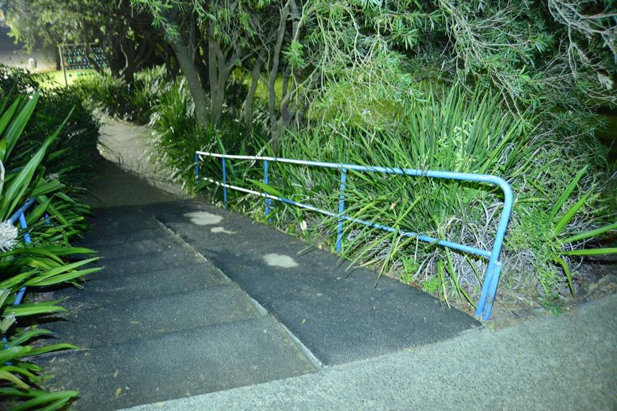Castle cove Country Club Rail skate spot