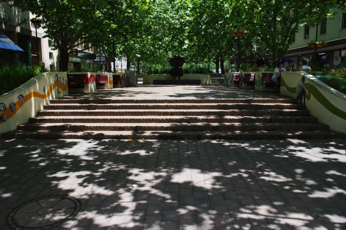 Bailey's Corner skate spot