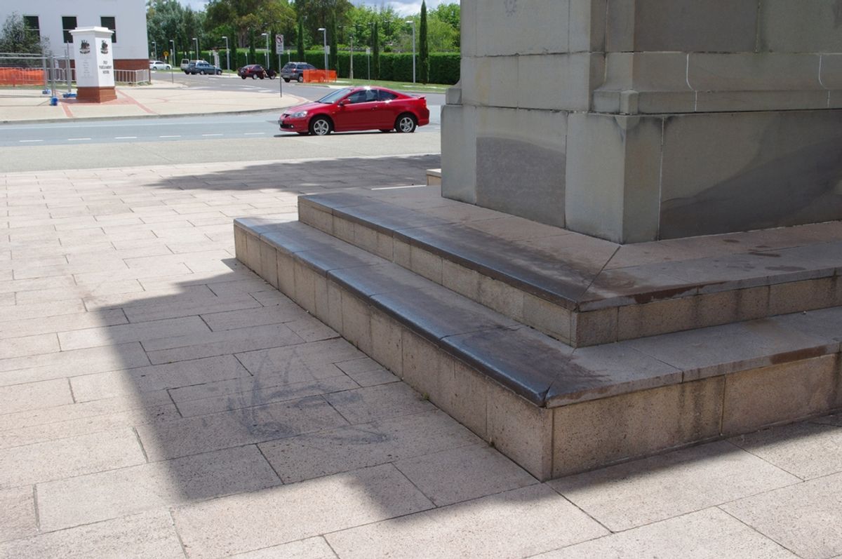 Old Parliment House Ledges skate spot