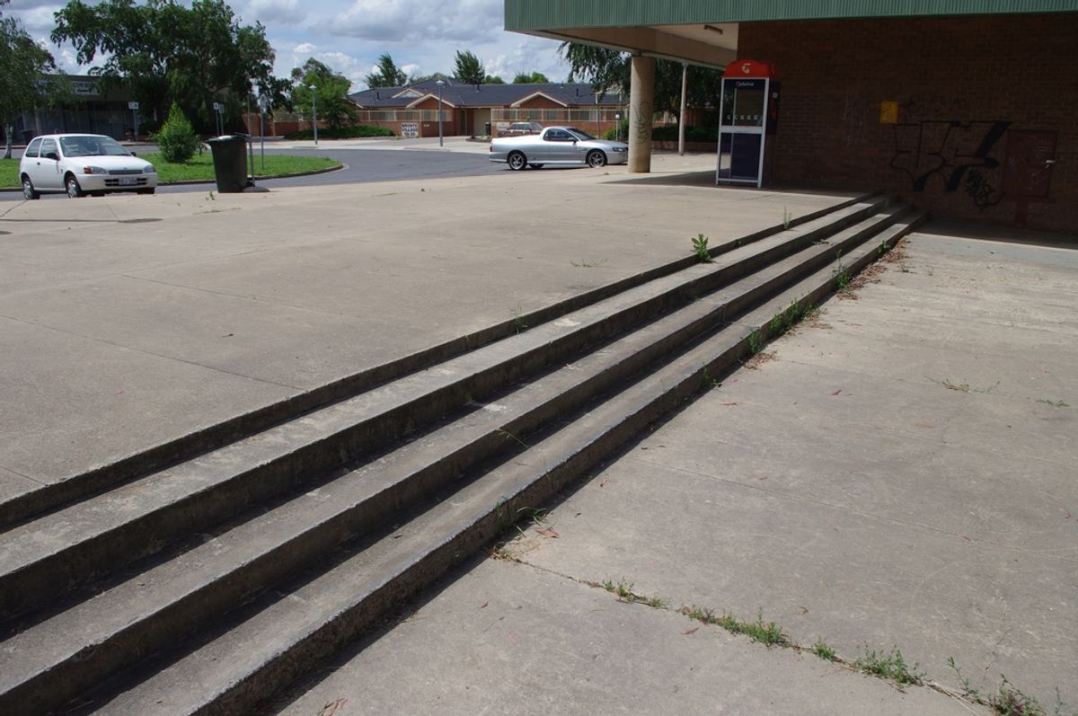 Fisher Shops skate spot