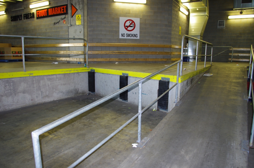 Back Dock Rail
