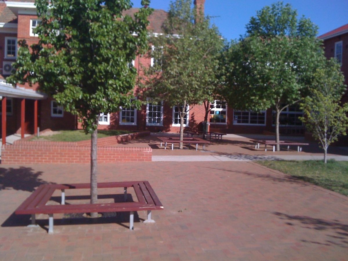 christian college ledges skate spot