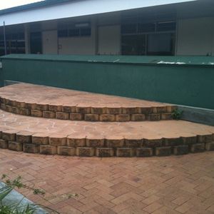 G'ville school manny pad/