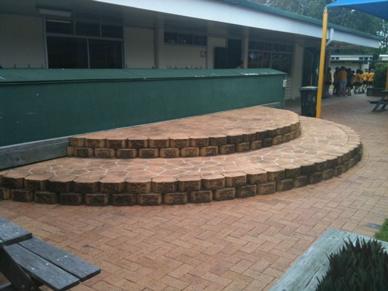 G'ville school manny pad/s