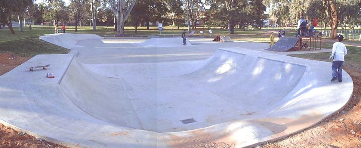Narrandera Skate Park skatepark