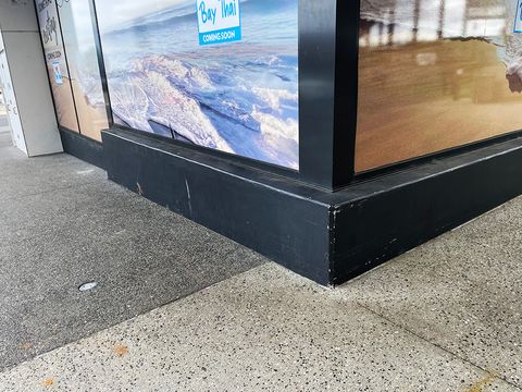 OG Window Ledge photo 2