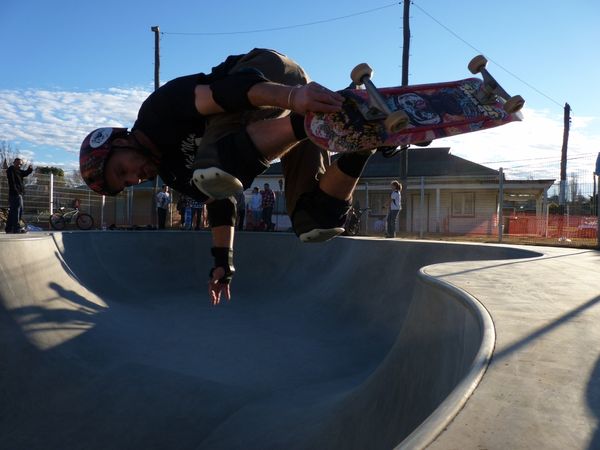 Molong Bowl