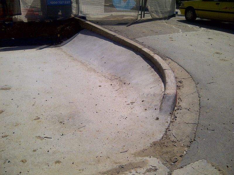 UC Slappy Curb