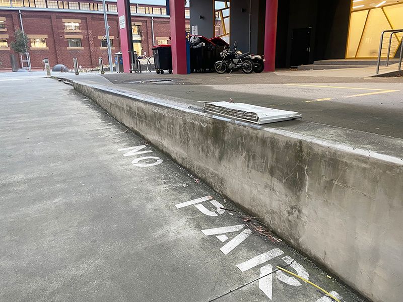 VCA Laneway Ledge
