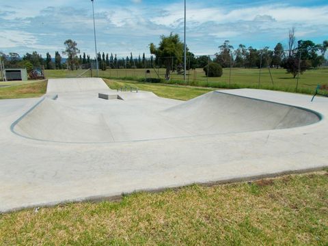 Aberdeen NSW Skatepark photo 2