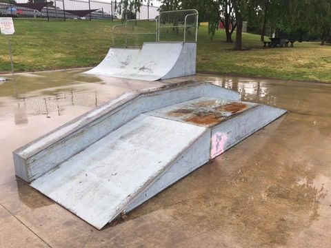 Adelong Skatepark photo 2