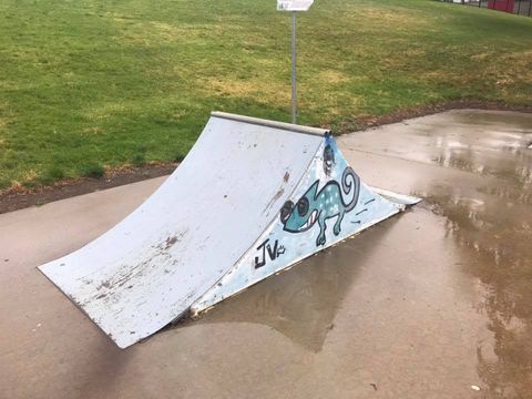 Adelong Skatepark photo 4