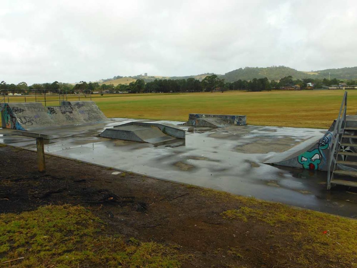 Albion Park Rail Skate Park skatepark