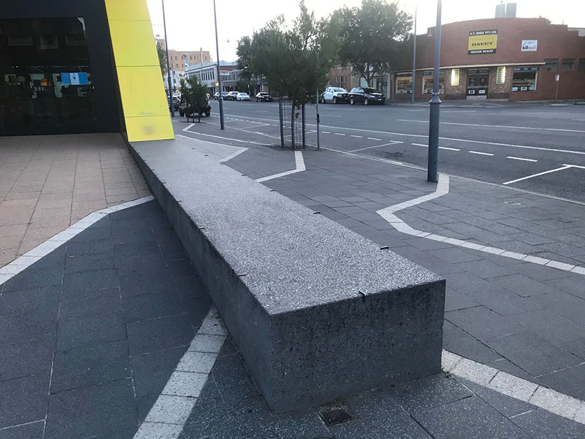 Library Bank skate spot