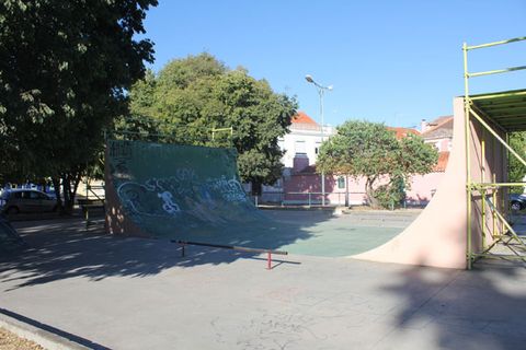 Alges Skatepark photo 6