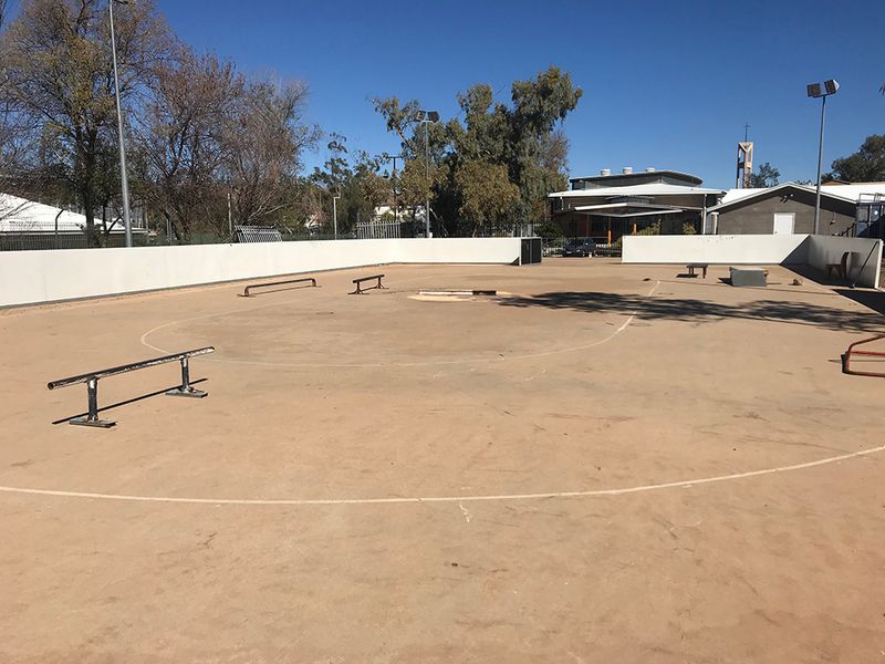 Alice Springs Mobile Set Up