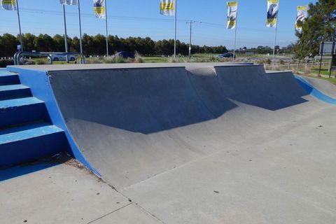 Altona Meadows Skate Park photo 8