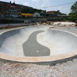 Amazement Square Skate Pa