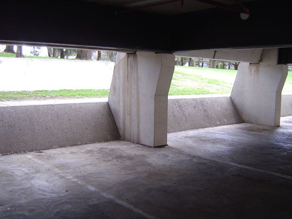Art Gallery Banks