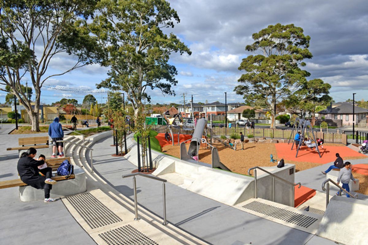 Autumn Place skate spot