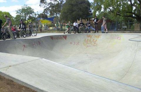 Bacchus Marsh Skatepark photo 3