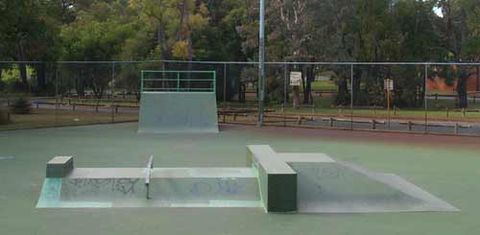 Balga Skate Park (CLOSED) photo 2