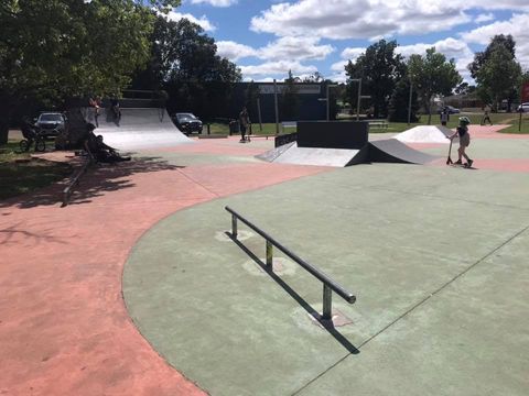 Bendigo Skatepark (CLOSED) photo 4
