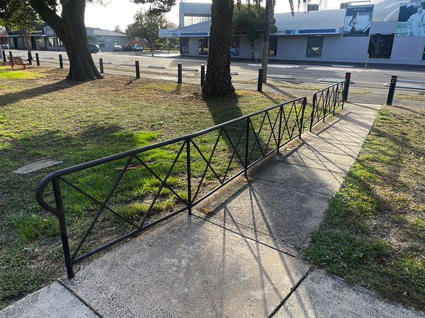 Ballet Gap Rail