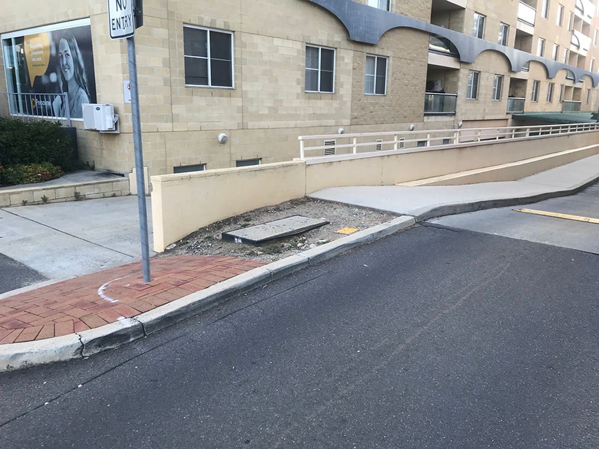 Bank to Something skate spot
