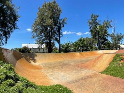 Gold Bowl photo 6