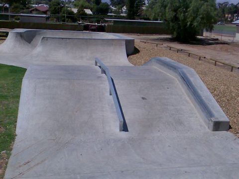 Barmera Skatepark photo 3