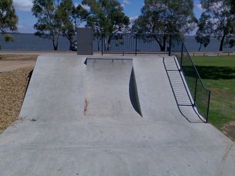 Barmera Skatepark photo 5