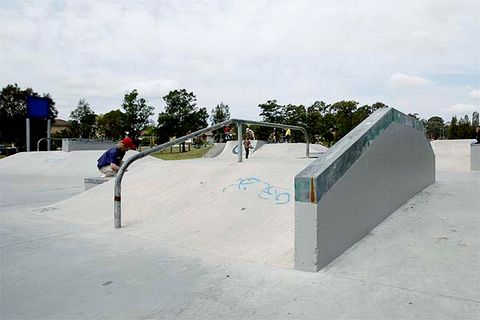 Bass Hill Skate Park photo 3