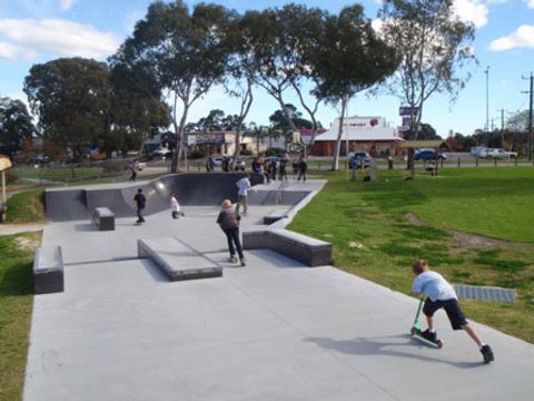 Bassendean New Skatepark photo 3