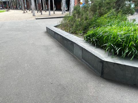 Batman Ledge photo 3