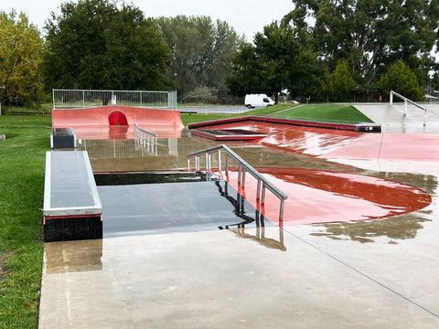 Bathrust Skatepark photo 13