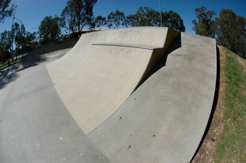 Benalla Skatepark photo 14